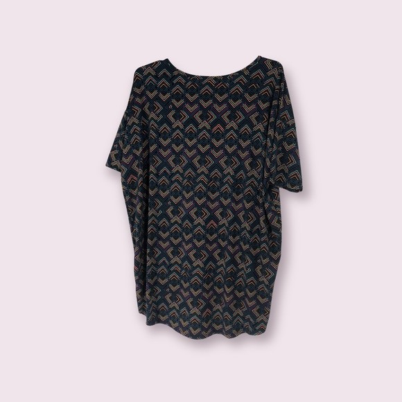 Lularoe Plus SZ XL Hi/Lo Hem Geometrically Designed Tunic Top, Tush Cover, Long - Picture 2 of 8